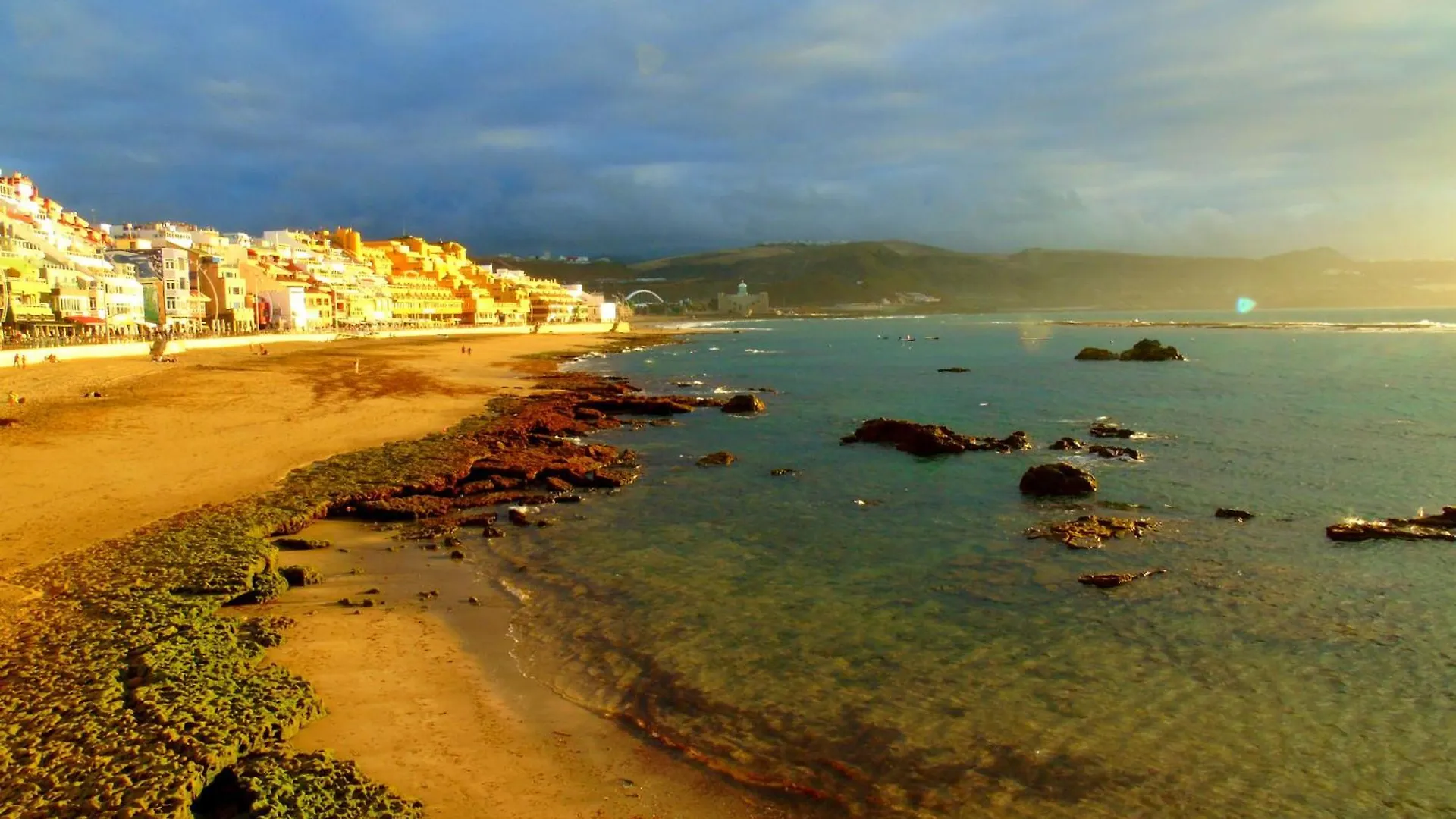 Happy Waves Home Las Palmas de Gran Canaria Spain